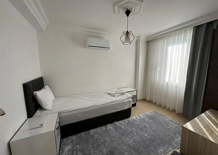 Apartment Circle Side