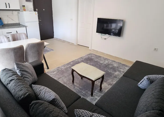 Circle Apartment