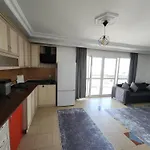 Apartment Circle *